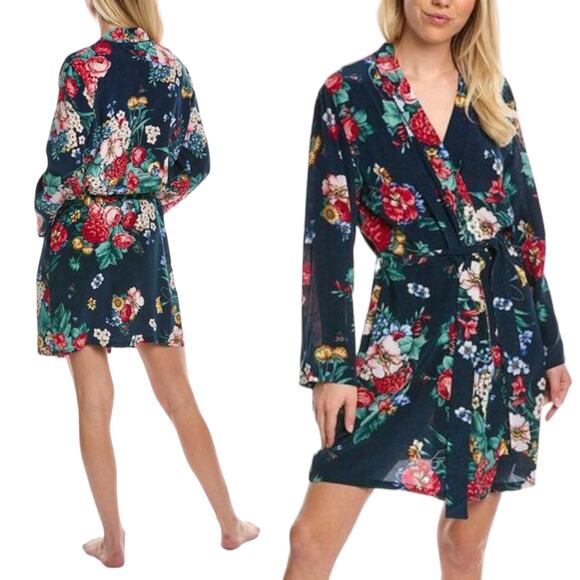 Johnny Was Evelyn Silk Sleep Robe Floral Print Cozy Size XS - Picture 11 of 11